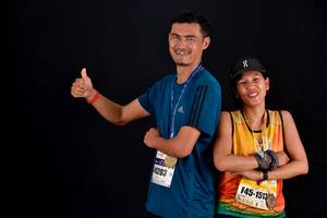 BIB: 1513, 5203
                            <button type="button" onclick="openModal(9903236)" class="btn btn-primary btn-sm float-right btn-popup" data-toggle="modal" data-target=".modal-high-quality">
                        <i class="fas fa-shopping-cart"></i> Add to Cart
                    </button>
                                            <button type="button" onclick="isThisMe(9903236, true)" class="btn btn-success btn-sm float-right btn-popup btn-isme hidden" data-toggle="tooltip" data-placement="bottom" title="นี่คือรูปของคุณใช่ไหม คลิกที่นี่เพื่อเอาเข้าอัลบั้ม">
                        <i class="fas fa-plus"></i> Add to album
                    </button>
                    <button type="button" onclick="isThisMe(9903236, false)" class="btn btn-warning btn-sm float-right btn-popup btn-isnotme hidden">
                        <i class="fas fa-ban"></i> Remove from album
                    </button>